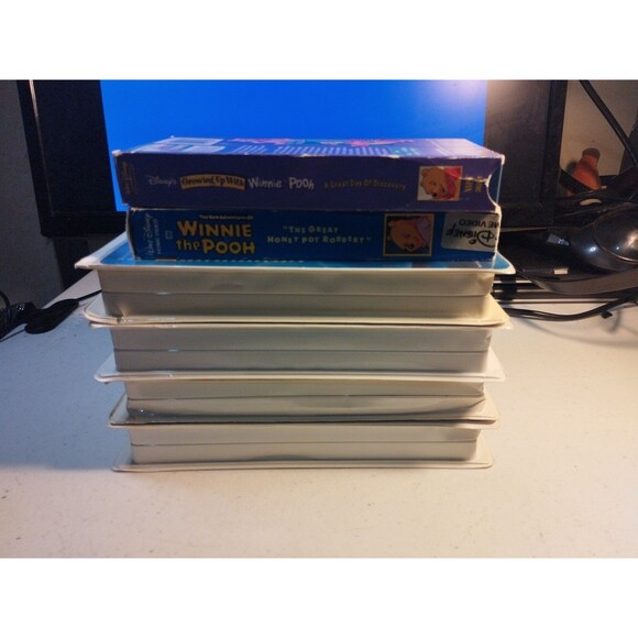Winnie the Pooh VHS Lot Of 6 Tapes - Disney - Picture 5 of 6